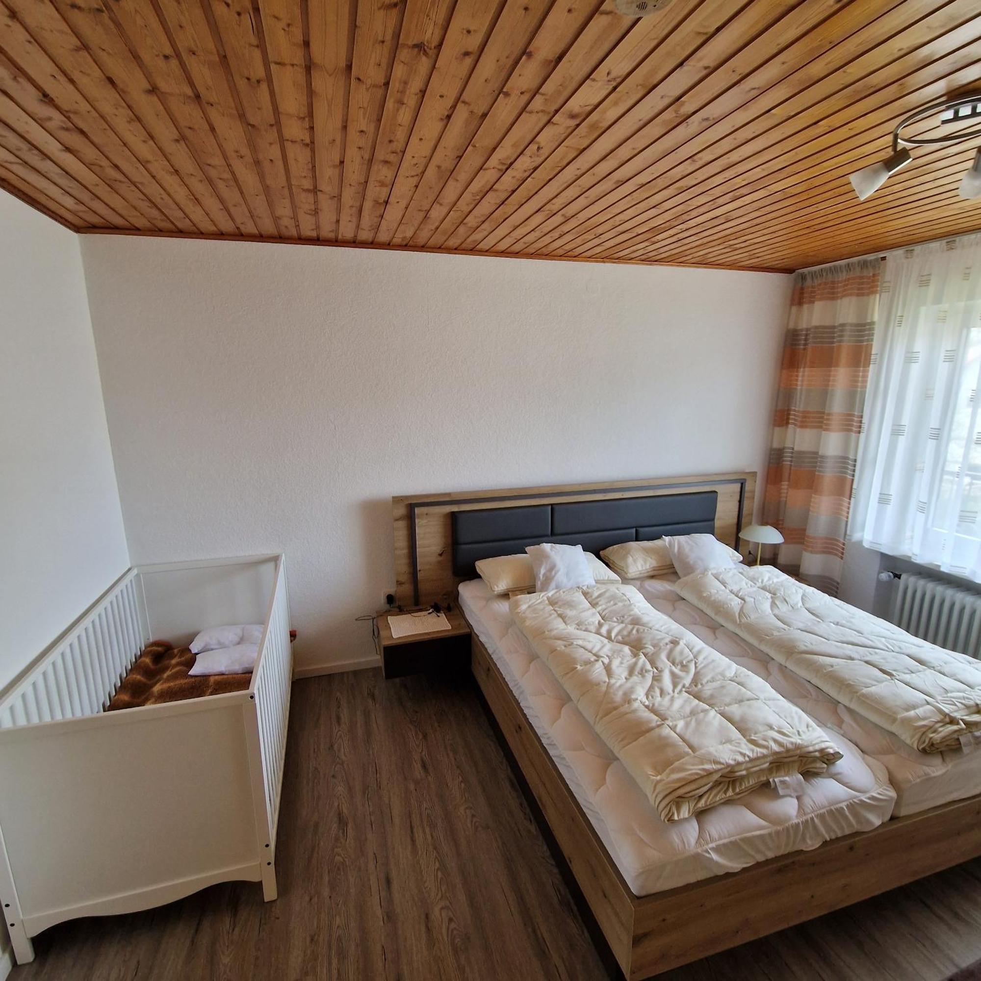 Ferienwohnung Mawitha Roth  Exteriör bild