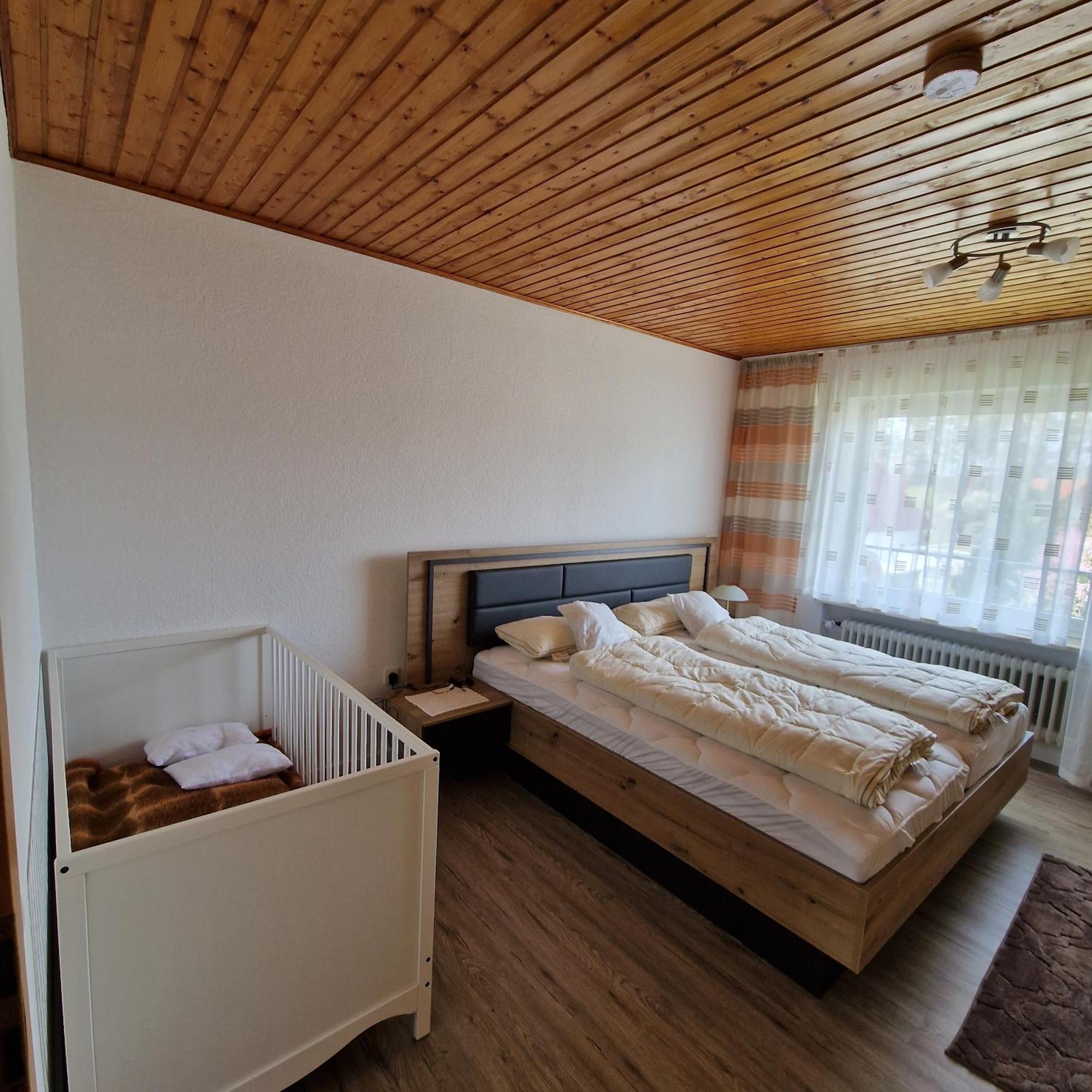 Ferienwohnung Mawitha Roth  Exteriör bild