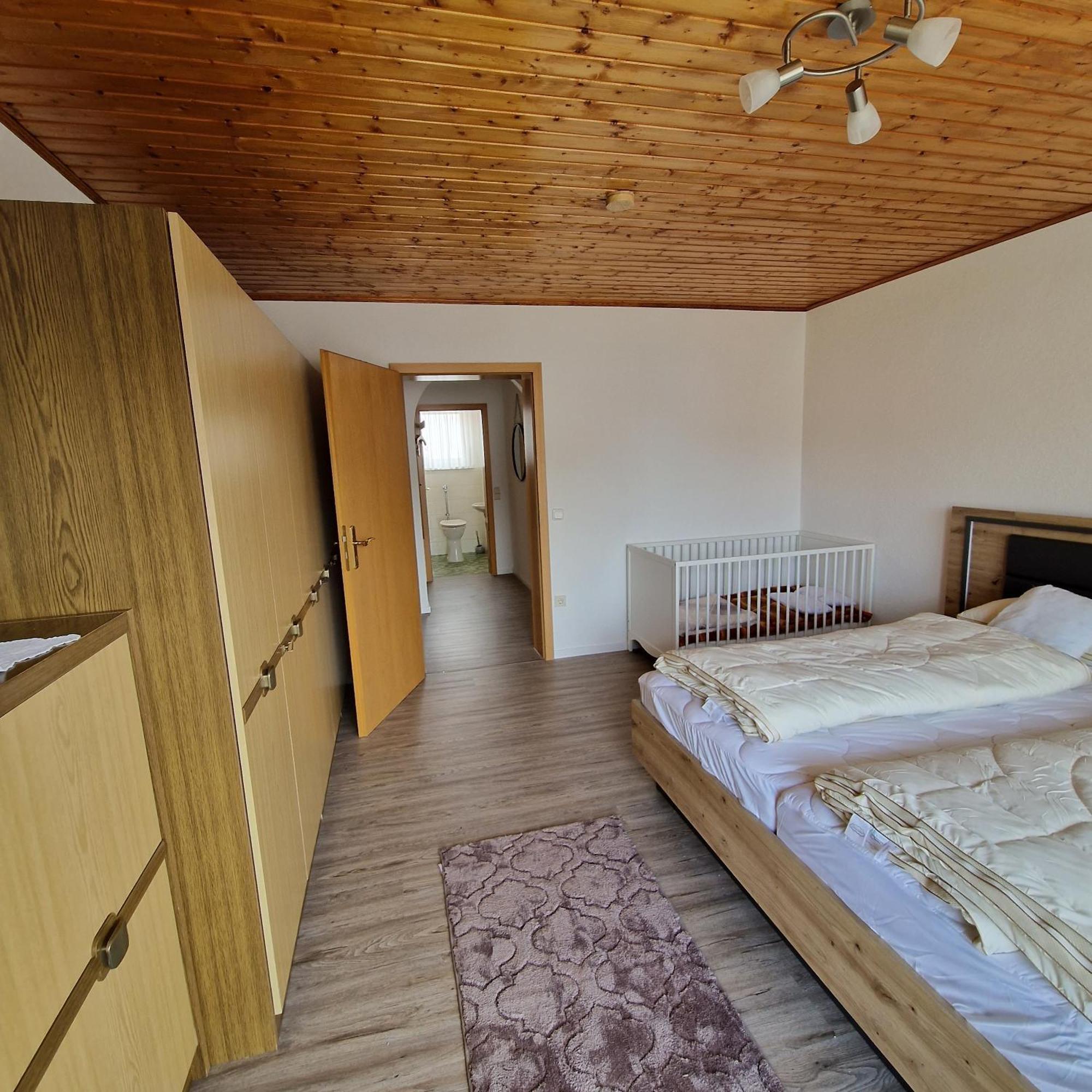 Ferienwohnung Mawitha Roth  Exteriör bild