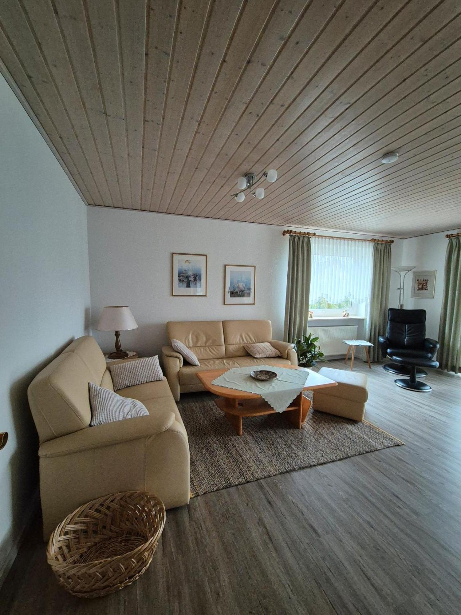 Ferienwohnung Mawitha Roth  Exteriör bild