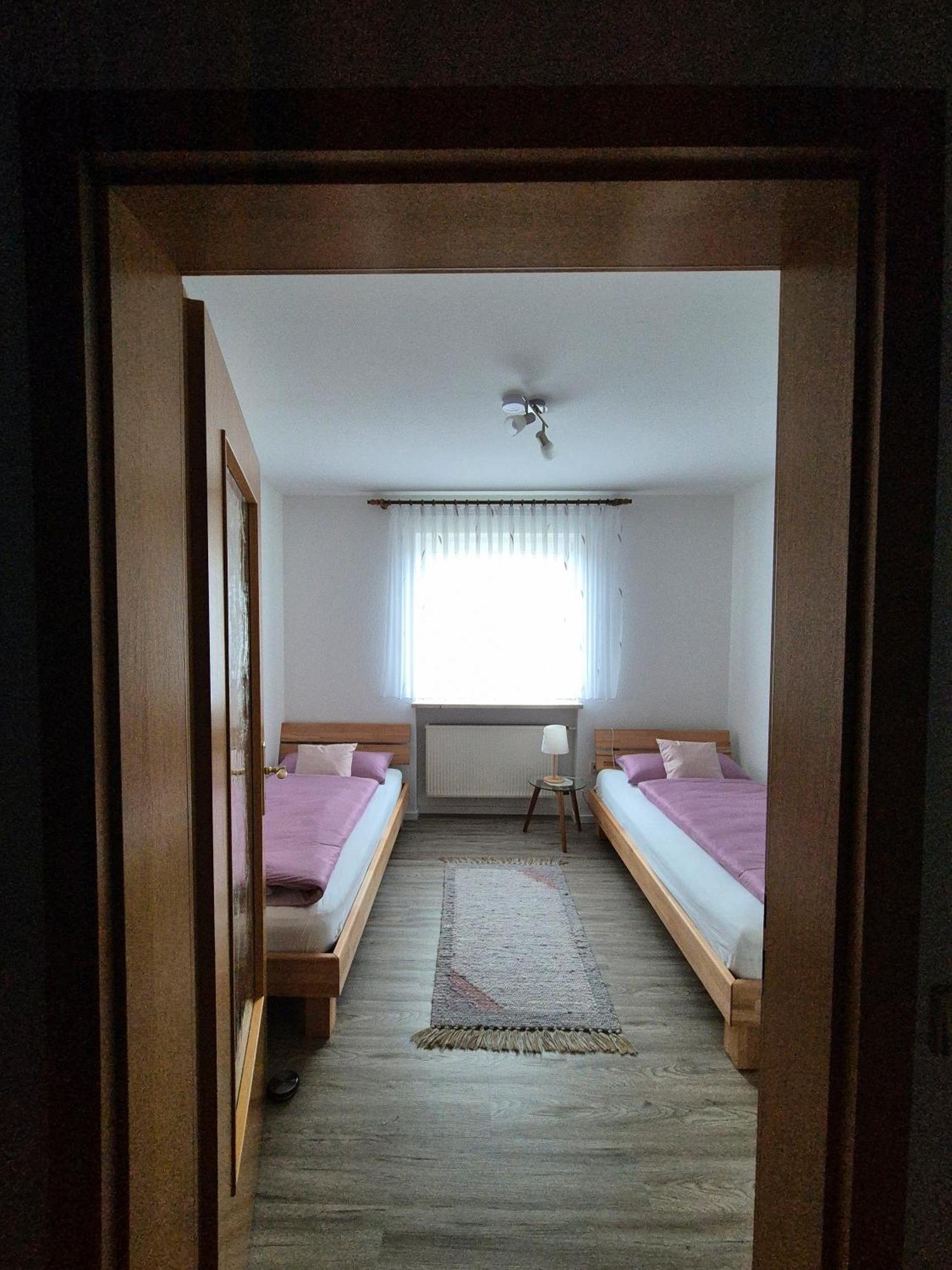 Ferienwohnung Mawitha Roth  Exteriör bild